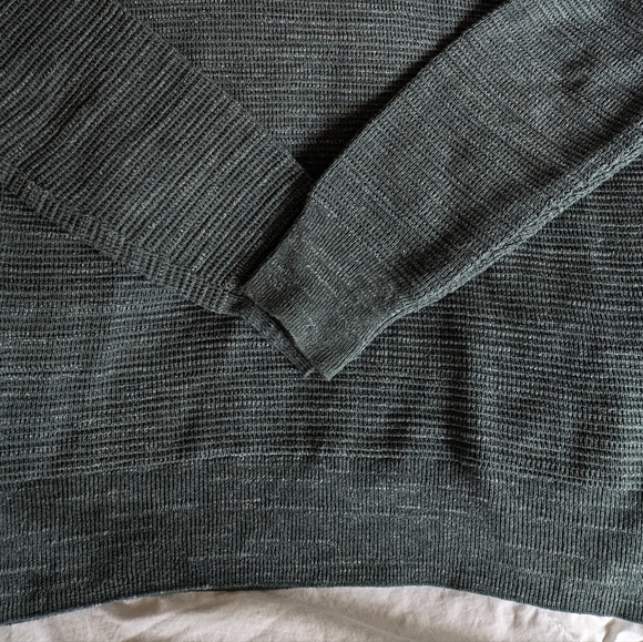 Men's J Crew 100% cotton knit sweater - Picture 3 of 9